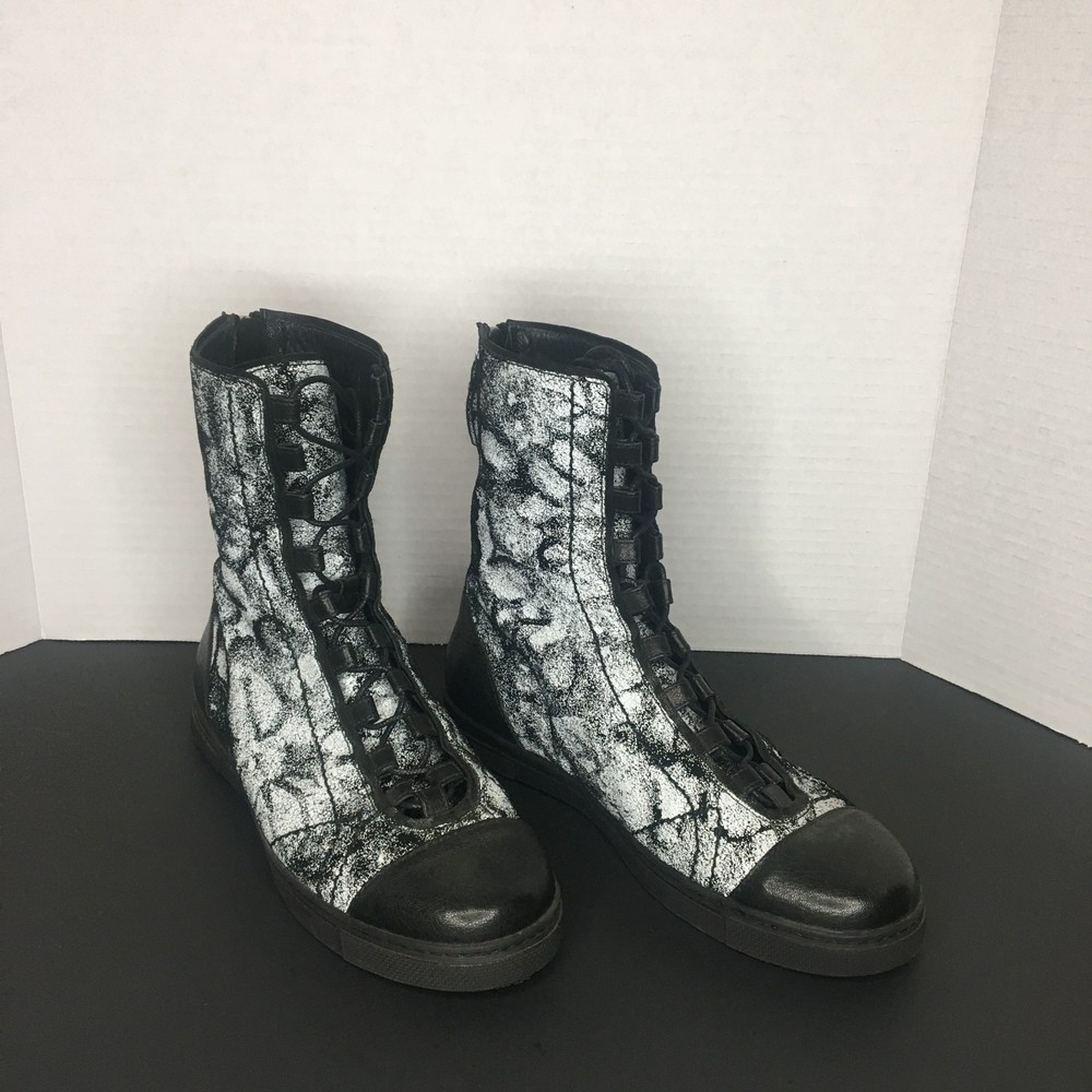 Stuart Weitzman Boots
